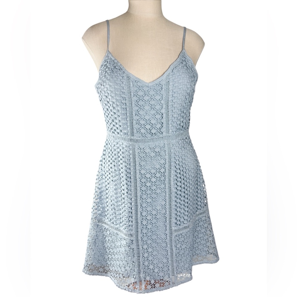Abercrombie & Fitch Blue Crochet Eyelet Dress with Adjustable Straps‎ Sz S EUC